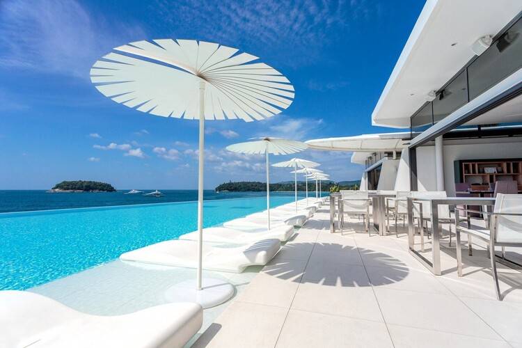 Kata Rocks Resort & Residences