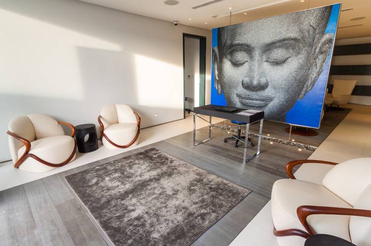 Kata Rocks Resort & Residences