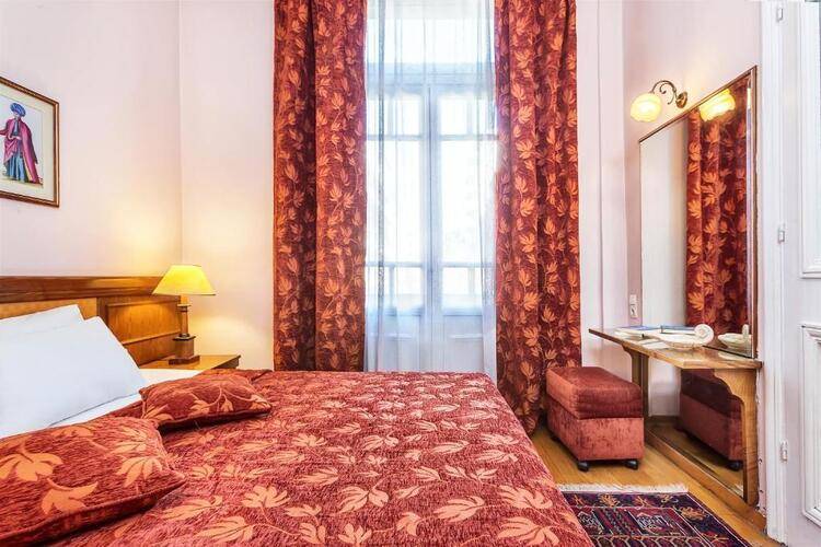 Minerva Premier Hotel