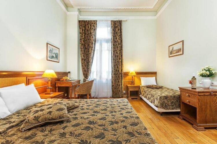 Minerva Premier Hotel