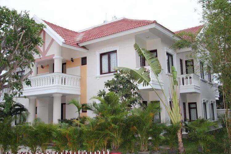Gm Doc Let Beach Resort & Spa