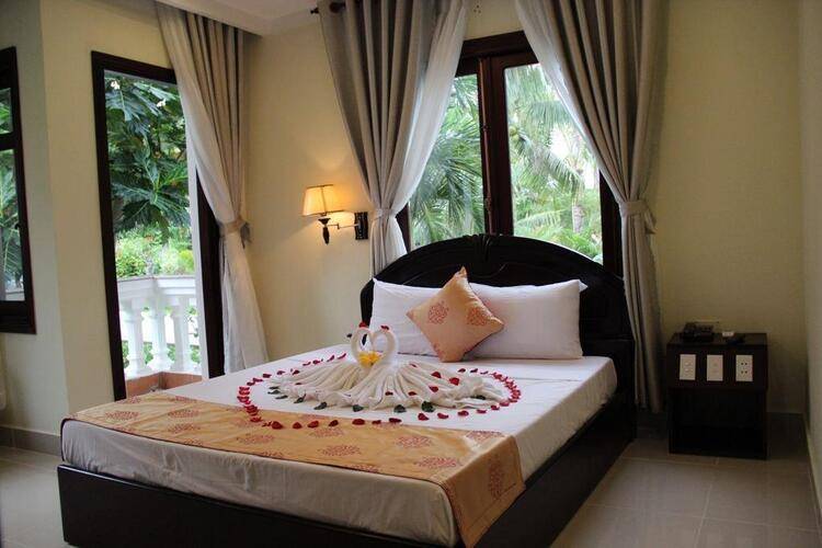Gm Doc Let Beach Resort & Spa