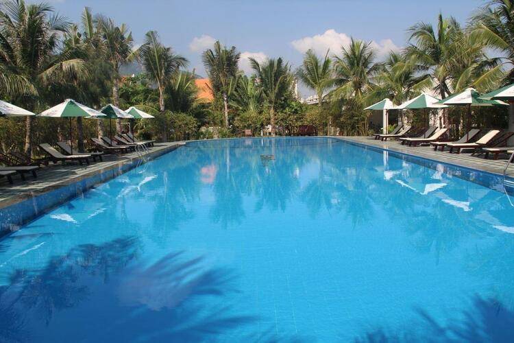 Gm Doc Let Beach Resort & Spa