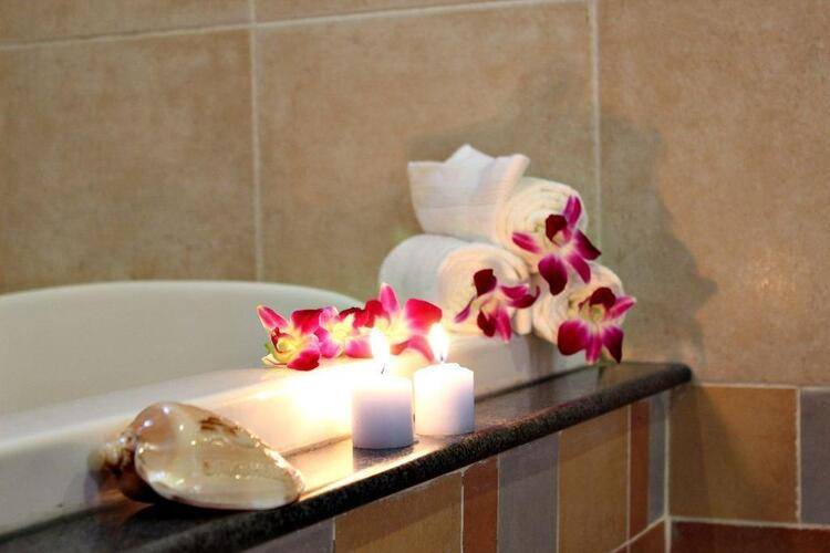 Gm Doc Let Beach Resort & Spa