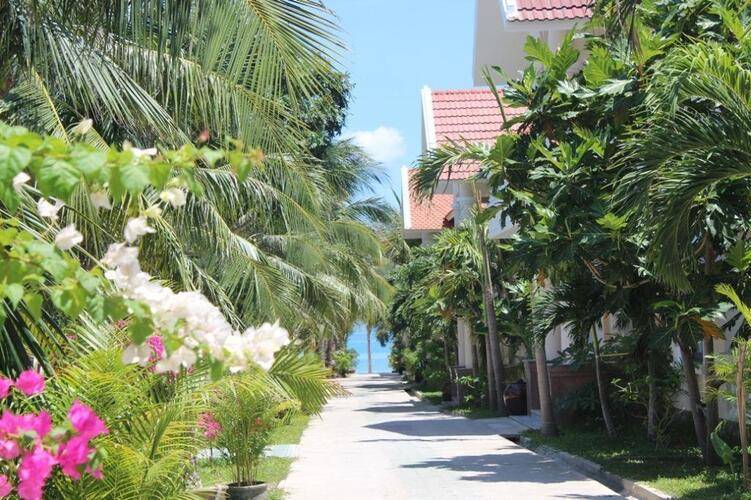 Gm Doc Let Beach Resort & Spa