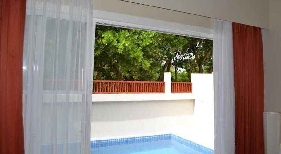 Tme Retreats Dhigurah