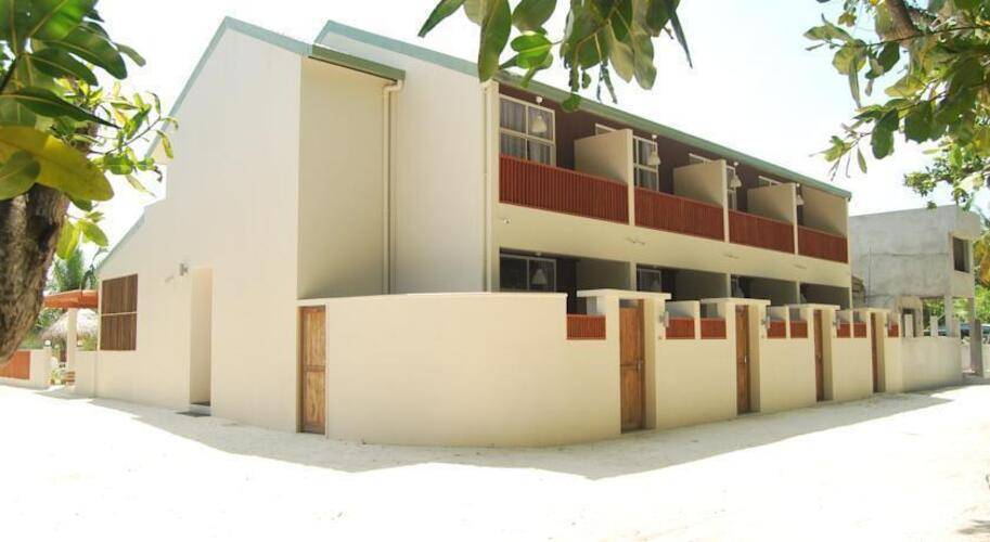 Tme Retreats Dhigurah
