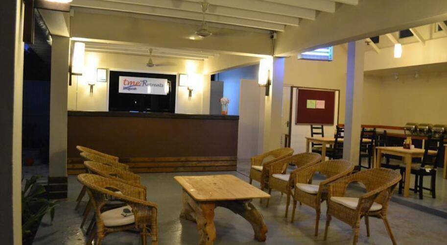 Tme Retreats Dhigurah