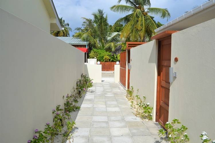 Tme Retreats Dhigurah