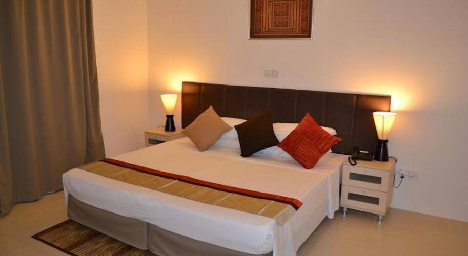 Tme Retreats Dhigurah