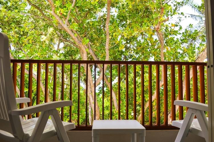 Tme Retreats Dhigurah