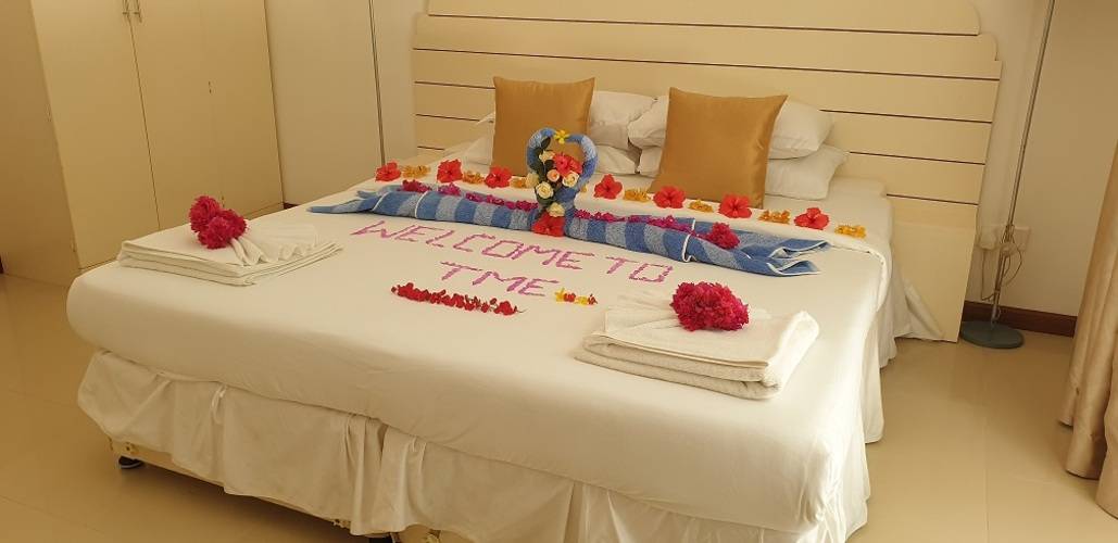 Tme Retreats Dhigurah