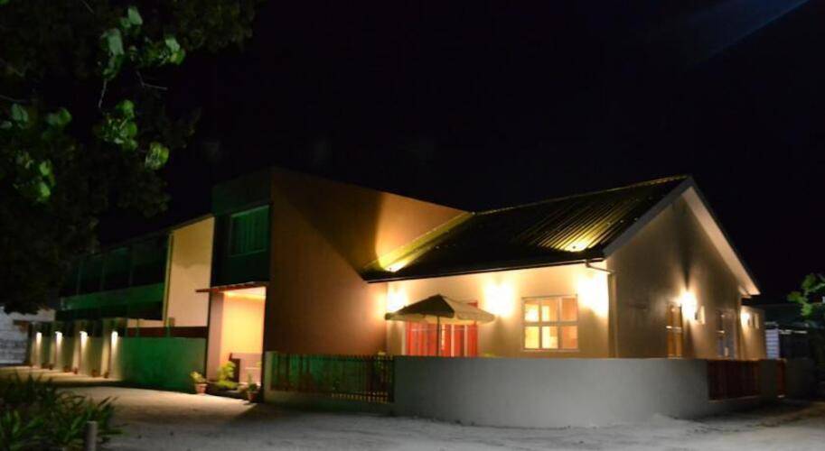 Tme Retreats Dhigurah