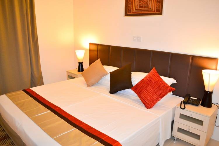 Tme Retreats Dhigurah