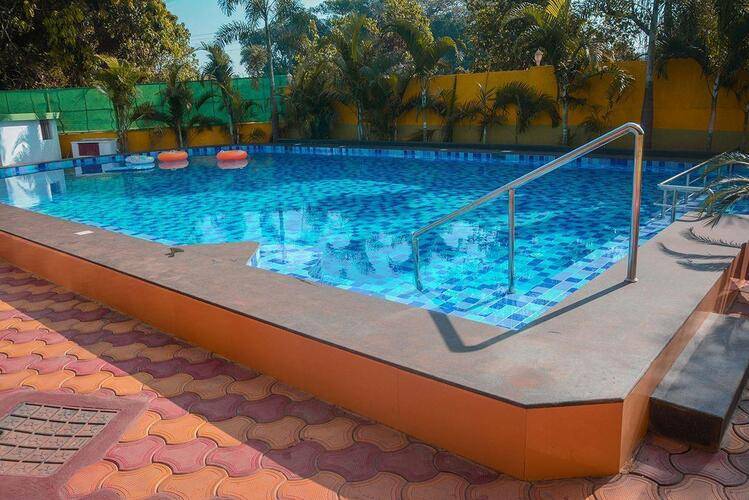 Ashvem Beach Inn Hotel