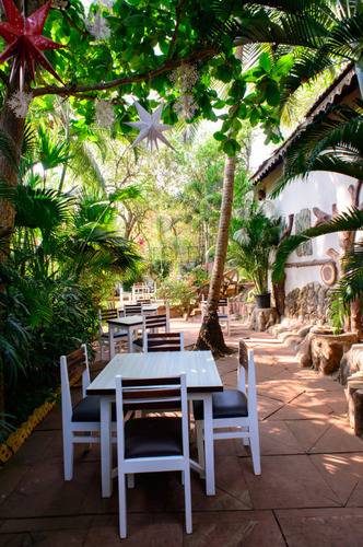 Alidia Beach Resort