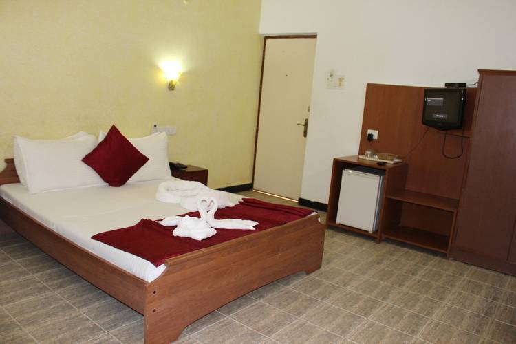 Kristal Sands Beach Resort