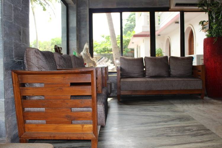 Kristal Sands Beach Resort