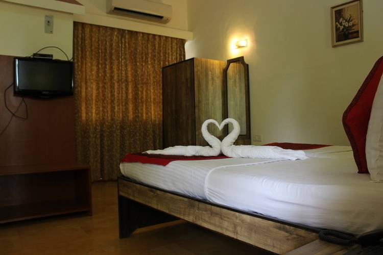 Kristal Sands Beach Resort