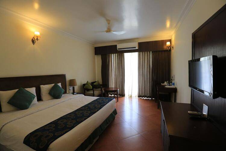 Nagoa Grande Resort & Spa