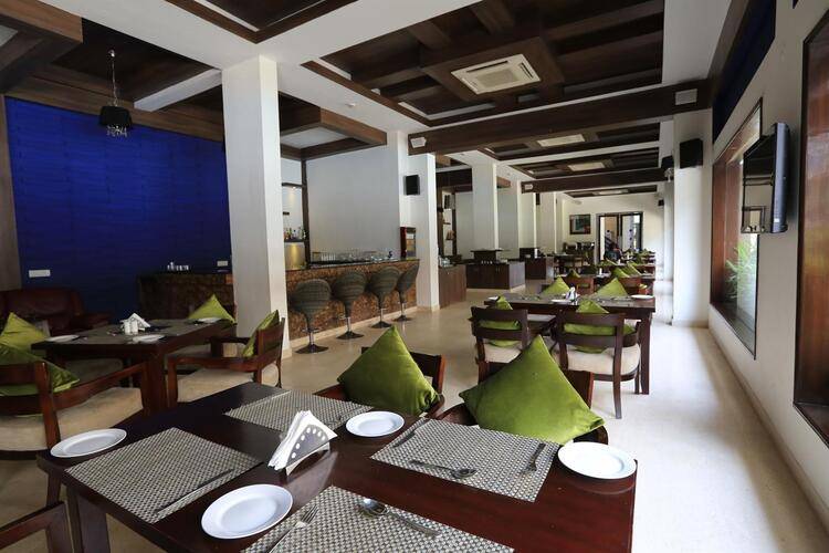Nagoa Grande Resort & Spa