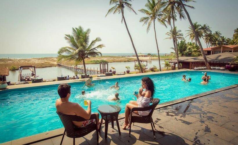 Riva Beach Resort