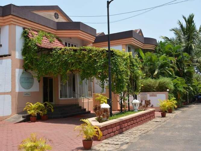 Lotus Resort