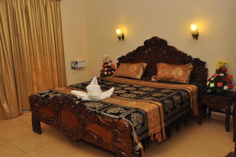 May Flower Beach Resort