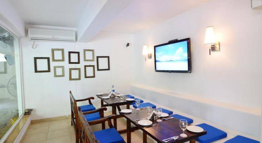 Azzure By Spree Hotel