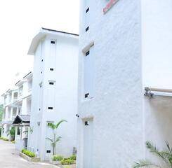 $item['hotel']['name']