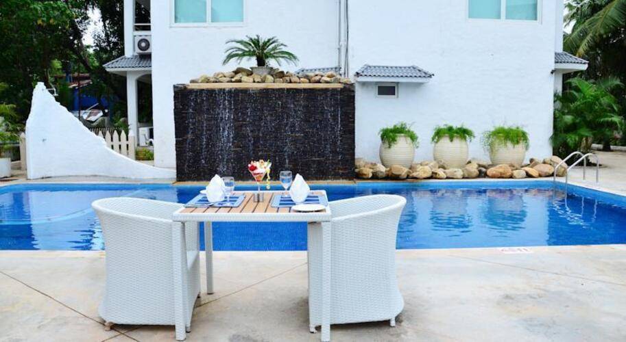 Azzure By Spree Hotel