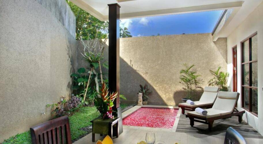 Bali Rich Villa