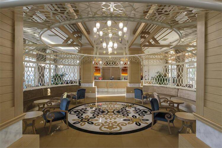 Well Palace Side (Ex.Side Crown Charm Palace)