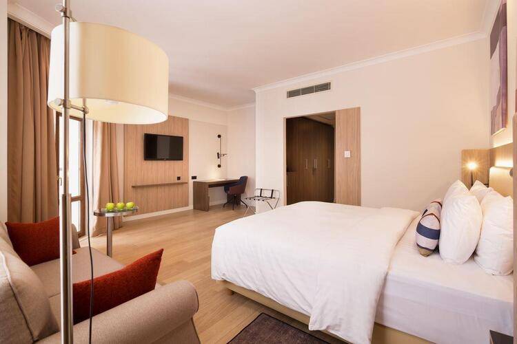 Courtyard Marriott Sochi Krasnaya Polyana (Ex.Горки Плаза Отель)