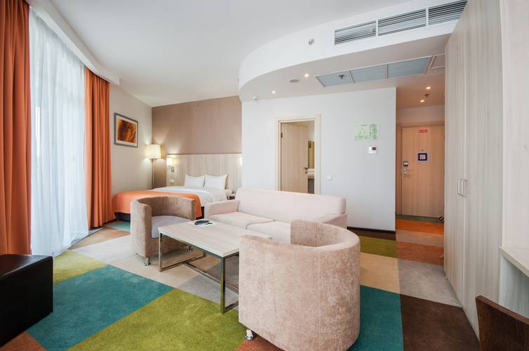 Omega Sirius Park Business Hotel (Ex.Tulip Inn Омега Сочи Отель)