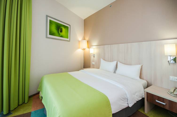 Omega Sirius Park Business Hotel (Ex.Tulip Inn Омега Сочи Отель)