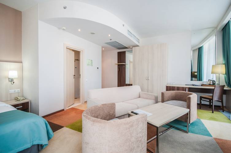Omega Sirius Park Business Hotel (Ex.Tulip Inn Омега Сочи Отель)