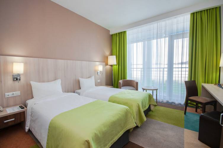 Omega Sirius Park Business Hotel (Ex.Tulip Inn Омега Сочи Отель)