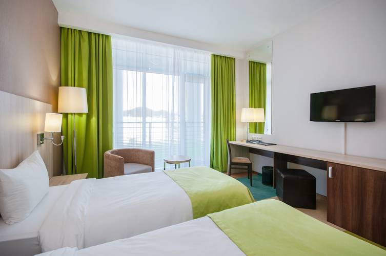 Omega Sirius Park Business Hotel (Ex.Tulip Inn Омега Сочи Отель)