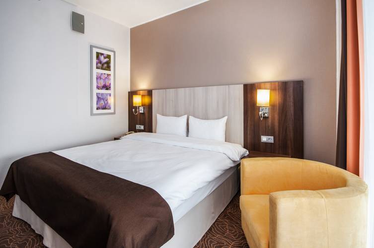 Omega Sirius Park Business Hotel (Ex.Tulip Inn Омега Сочи Отель)