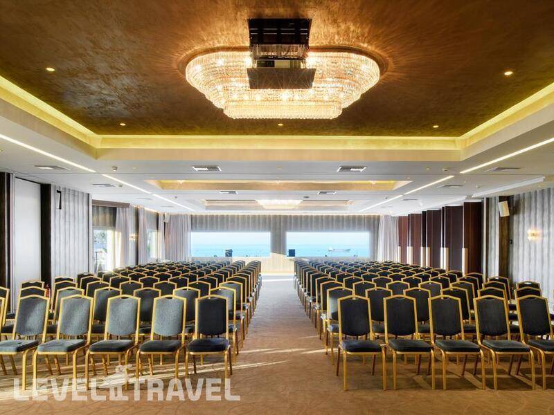 Фотография Mediterranean Palace Hotel