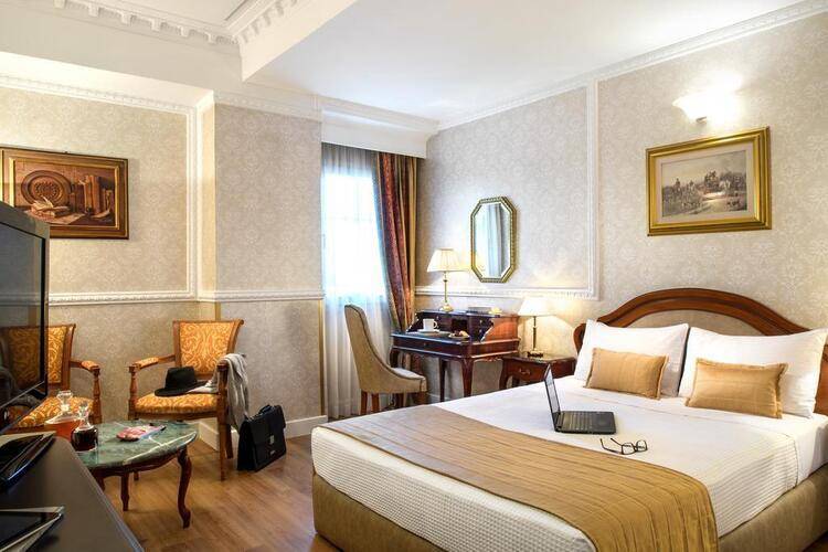 Mediterranean Palace Hotel