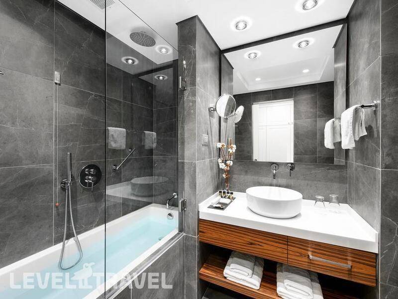 Фотография Mediterranean Palace Hotel