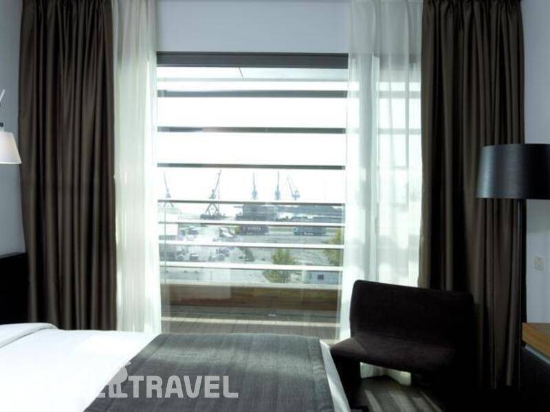 Фотография The Met Hotel