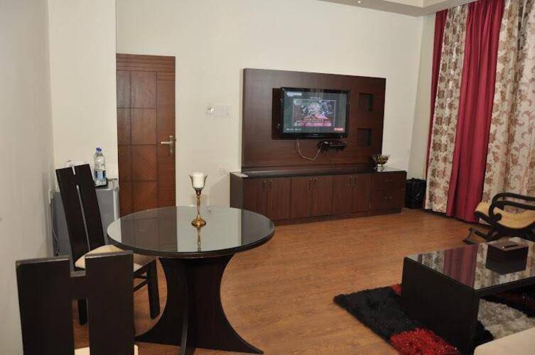 Sukhmantra Resort & Spa
