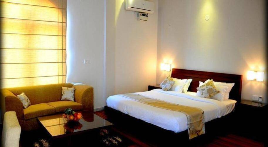Sukhmantra Resort & Spa