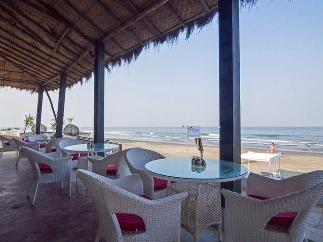 La Cabana Beach & Spa