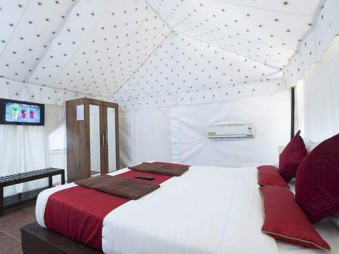 La Cabana Beach & Spa