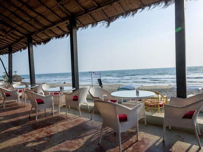 La Cabana Beach & Spa