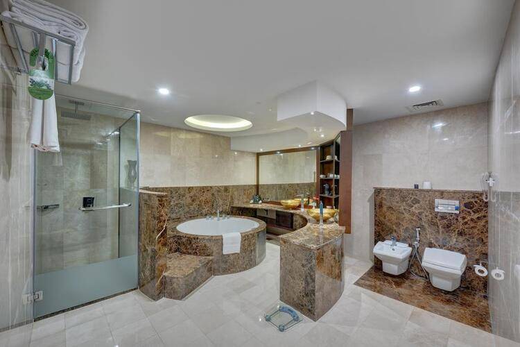 Ghaya Grand Hotel